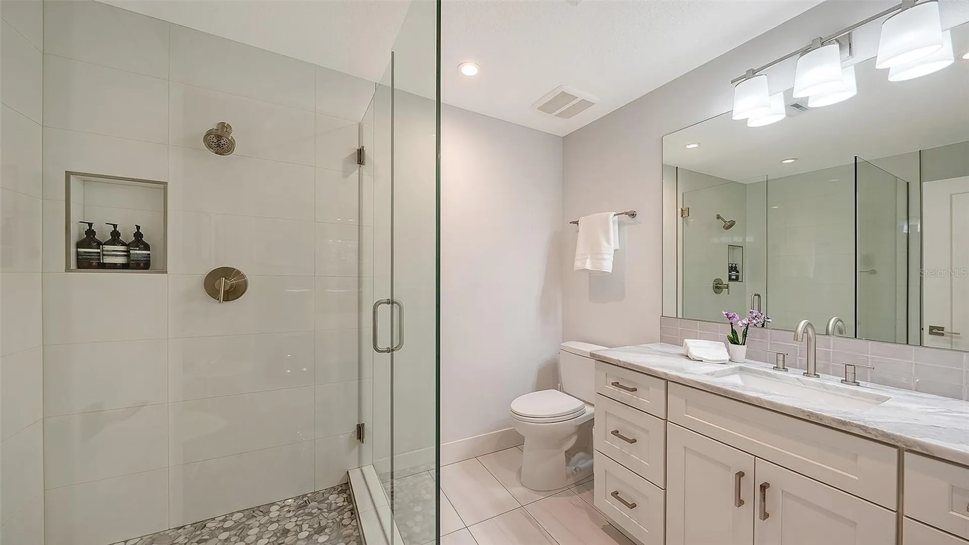 1661 S Jefferson Avenue Sarasota FL 34239
