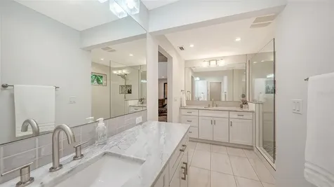 1661 S Jefferson Avenue Sarasota FL 34239