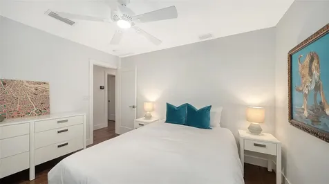 1661 S Jefferson Avenue Sarasota FL 34239