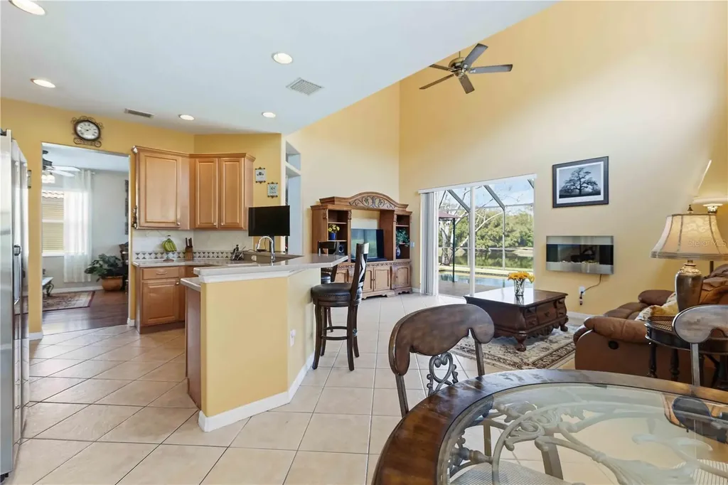 8725 Stone Harbour Loop Bradenton FL 34212