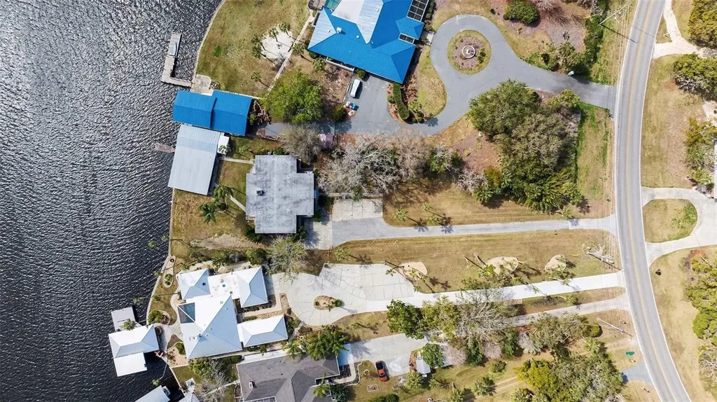 10684 W Halls River Road Homosassa FL 34448