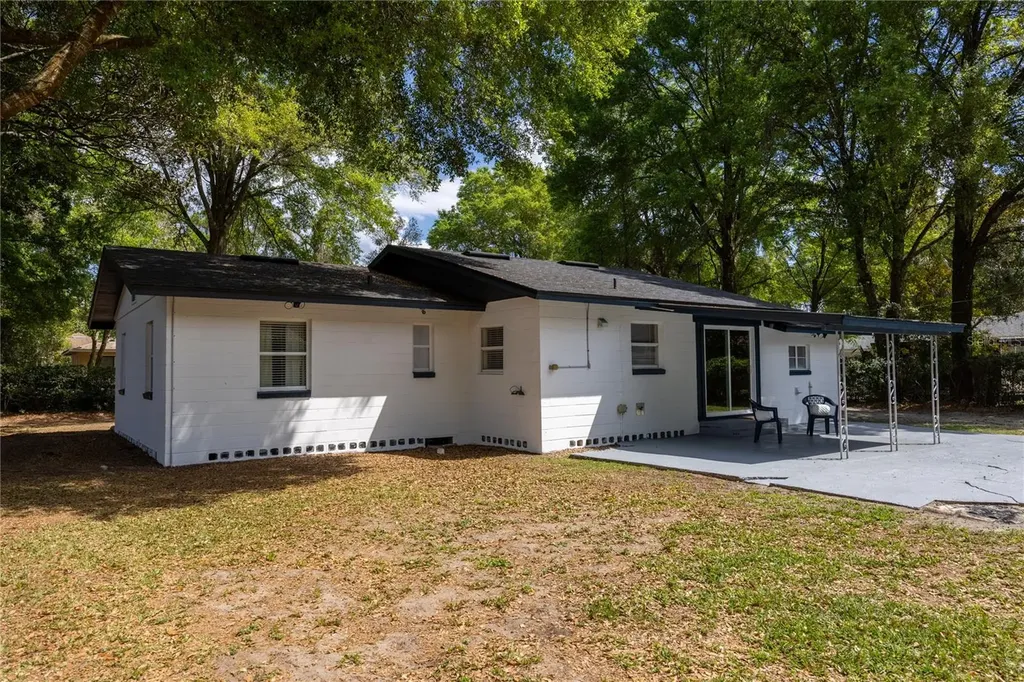 24 NE 45th Street Gainesville FL 32641