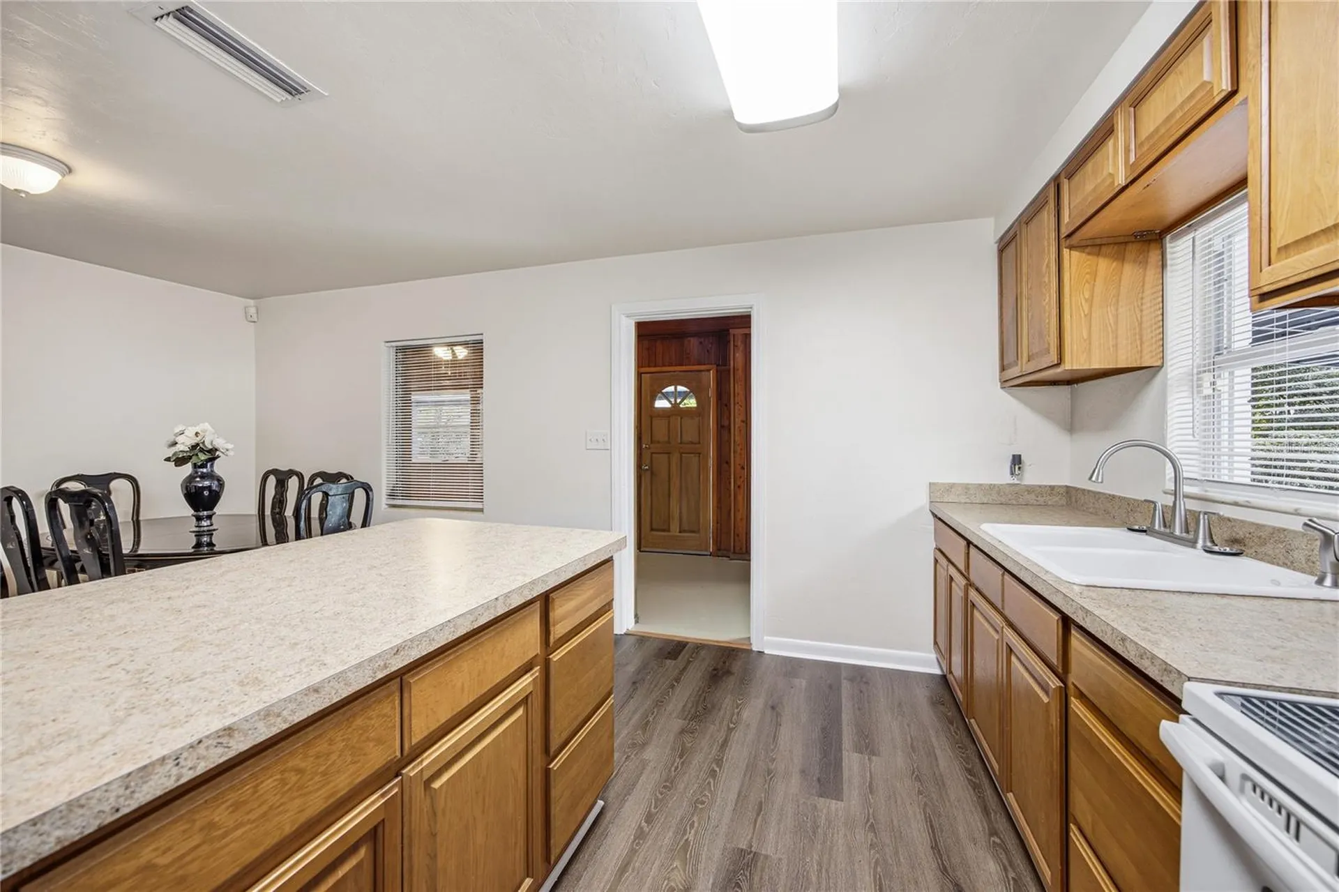 24 NE 45th Street Gainesville FL 32641