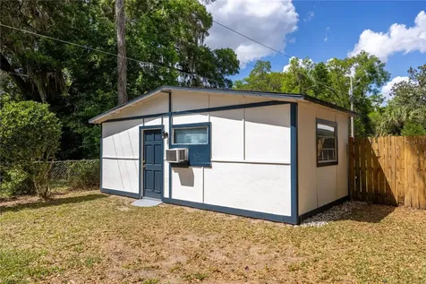 24 NE 45th Street Gainesville FL 32641