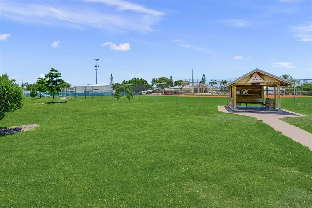 117 81st Street Holmes Beach FL 34217