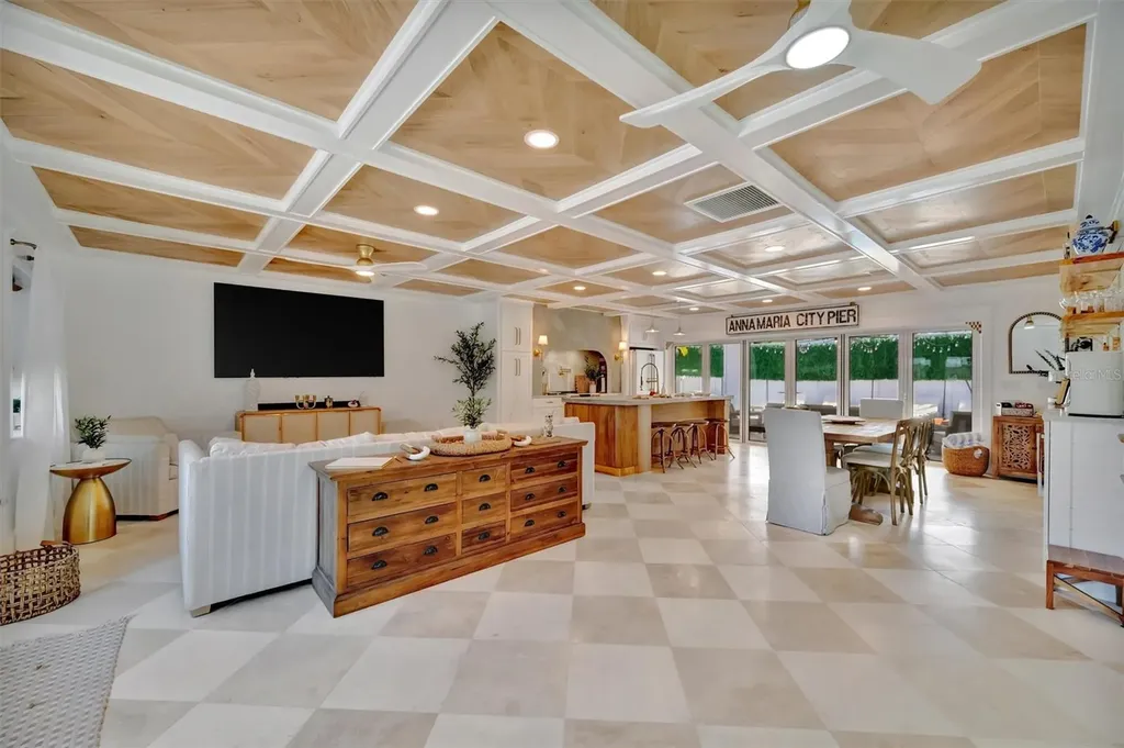 117 81st Street Holmes Beach FL 34217