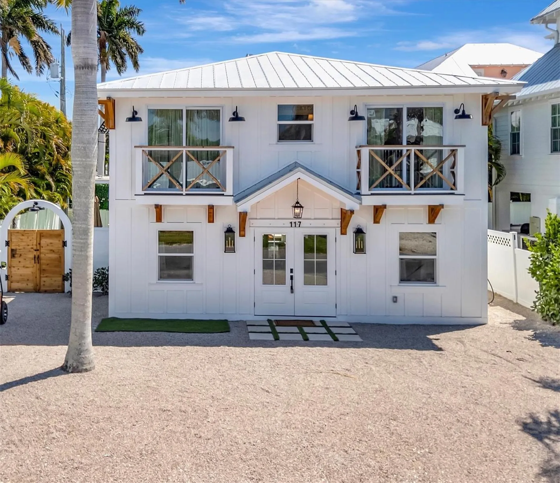 117 81st Street Holmes Beach FL 34217