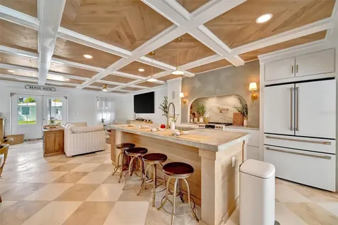 117 81st Street Holmes Beach FL 34217