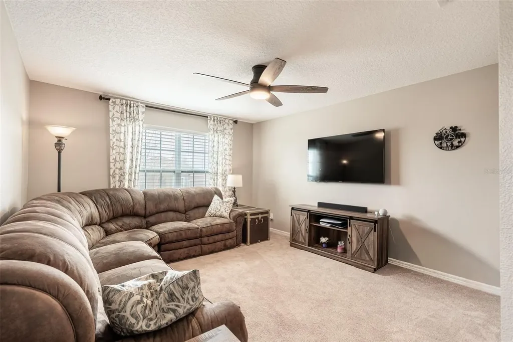9902 Lenox Street Clermont FL 34711