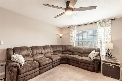 9902 Lenox Street Clermont FL 34711
