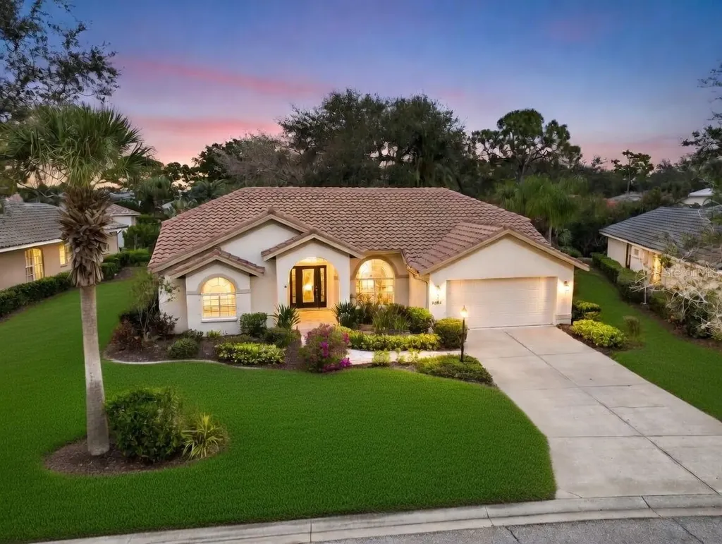2102 Tequesta Trail Nokomis FL 34275