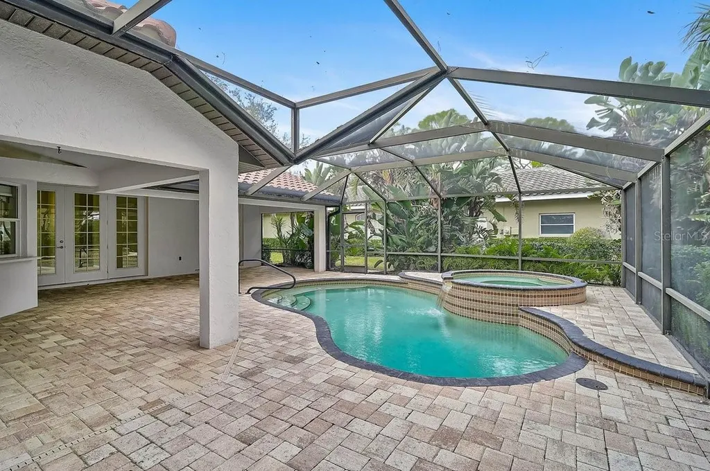 2102 Tequesta Trail Nokomis FL 34275
