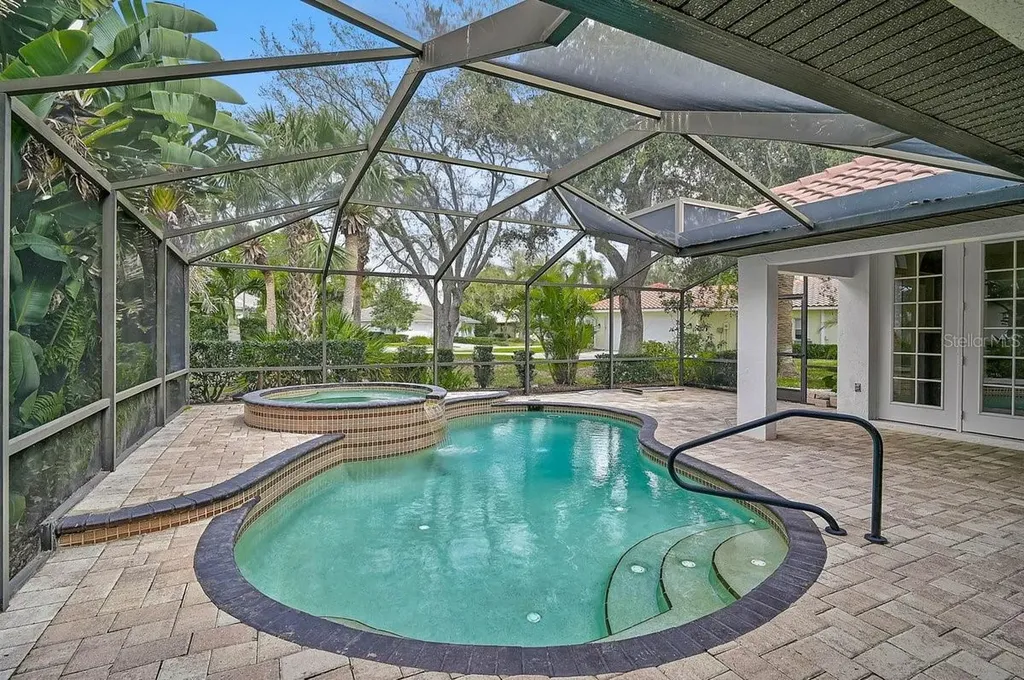 2102 Tequesta Trail Nokomis FL 34275
