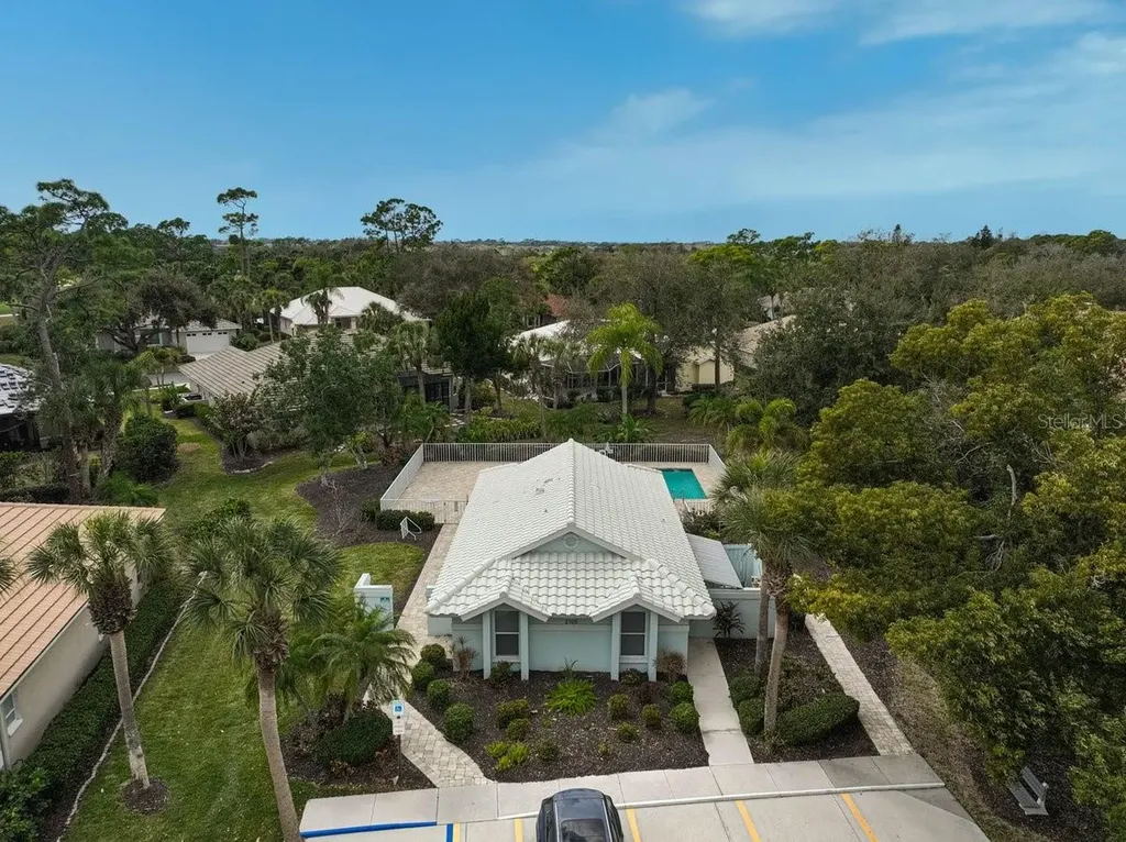 2102 Tequesta Trail Nokomis FL 34275