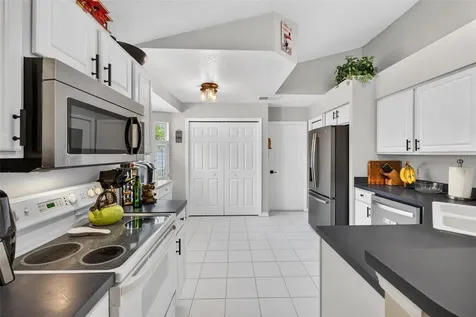 257 Oak Chase Place Davenport FL 33896