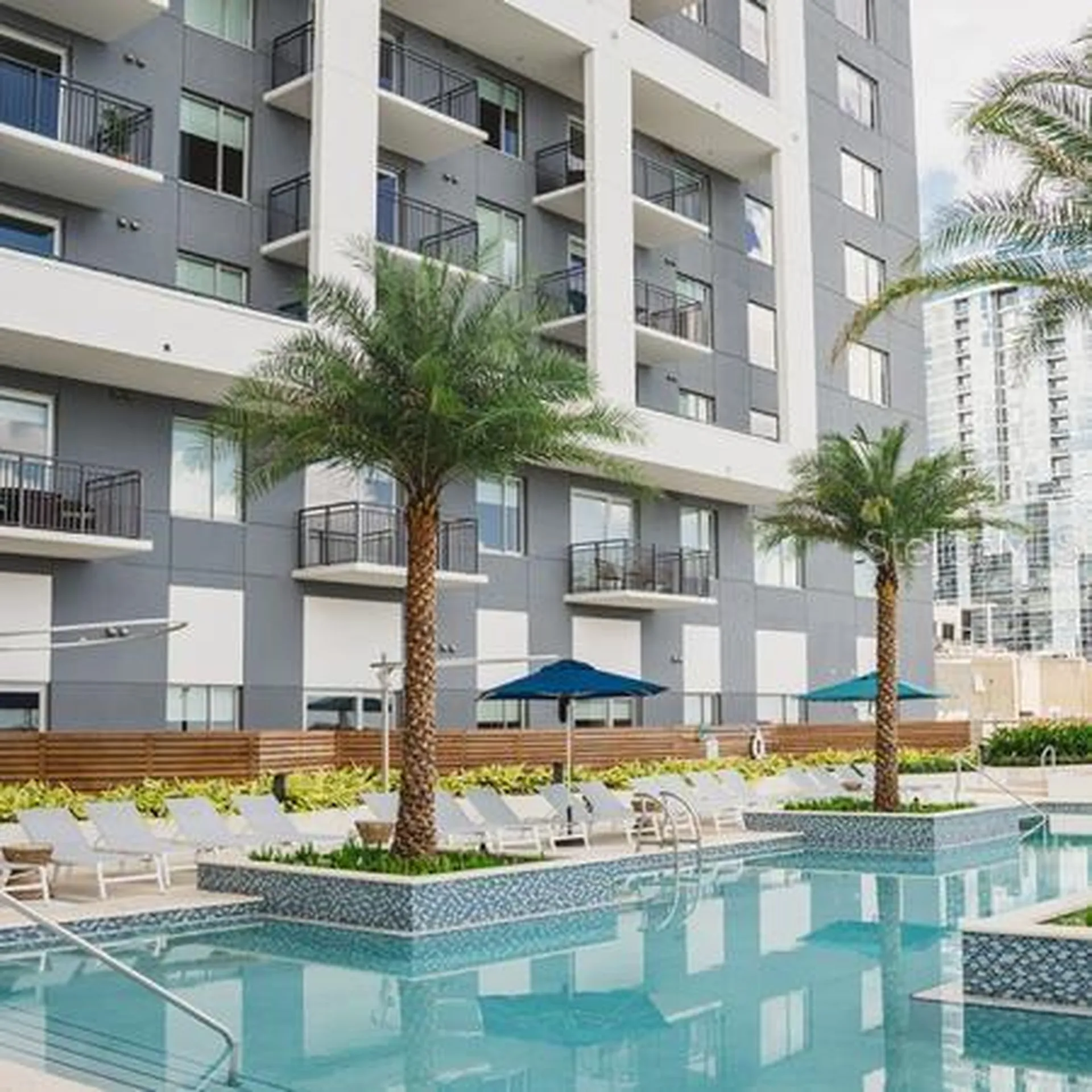 119-2 E Pine Street Orlando FL 32801