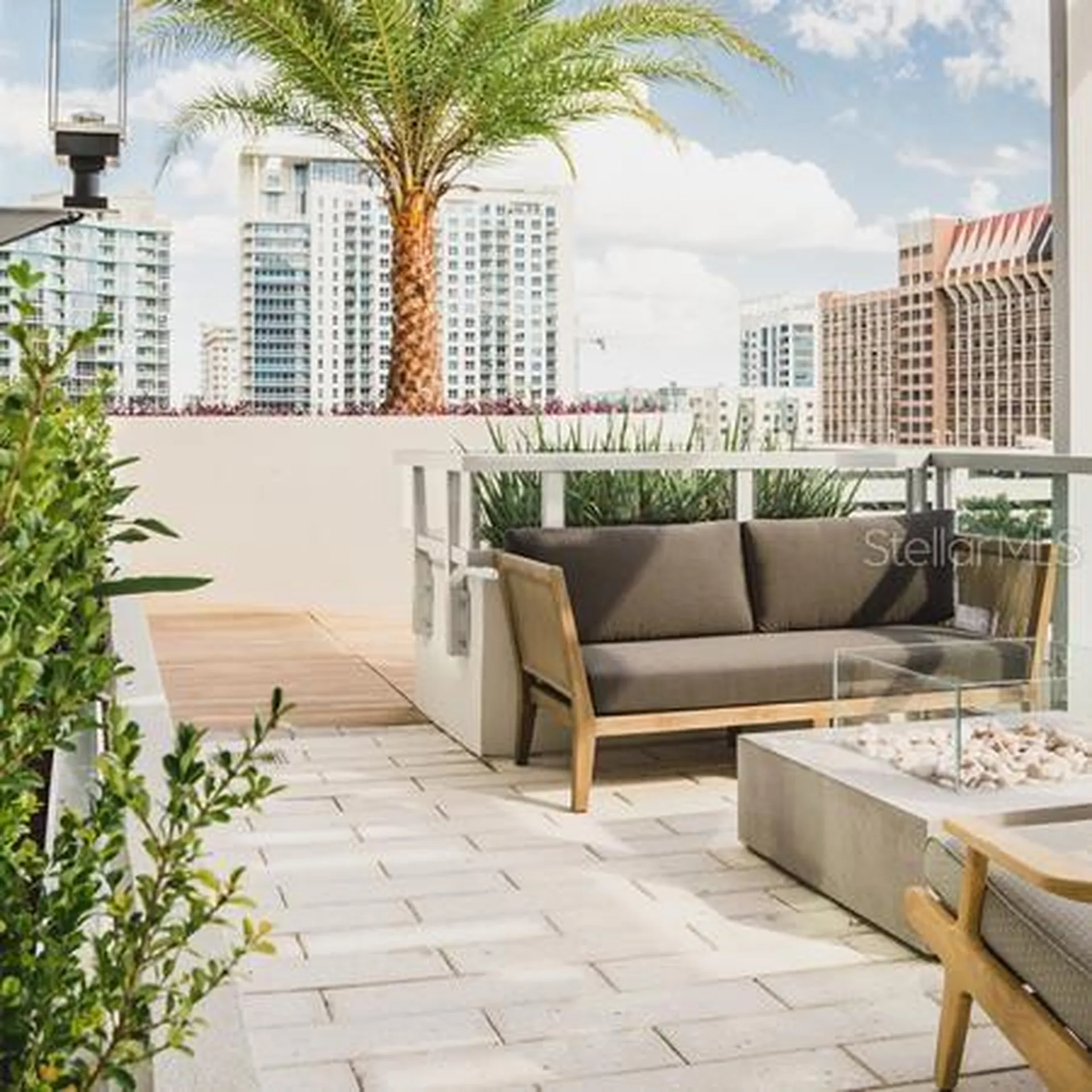 119-2 E Pine Street Orlando FL 32801