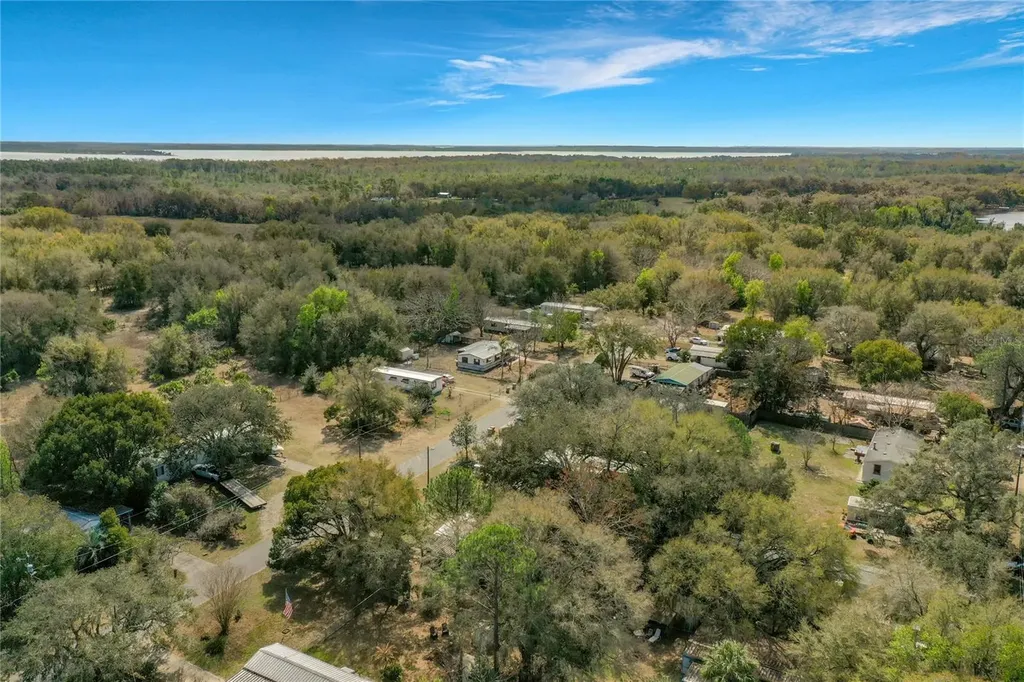 36700 Daisy Lane Fruitland Park FL 34731