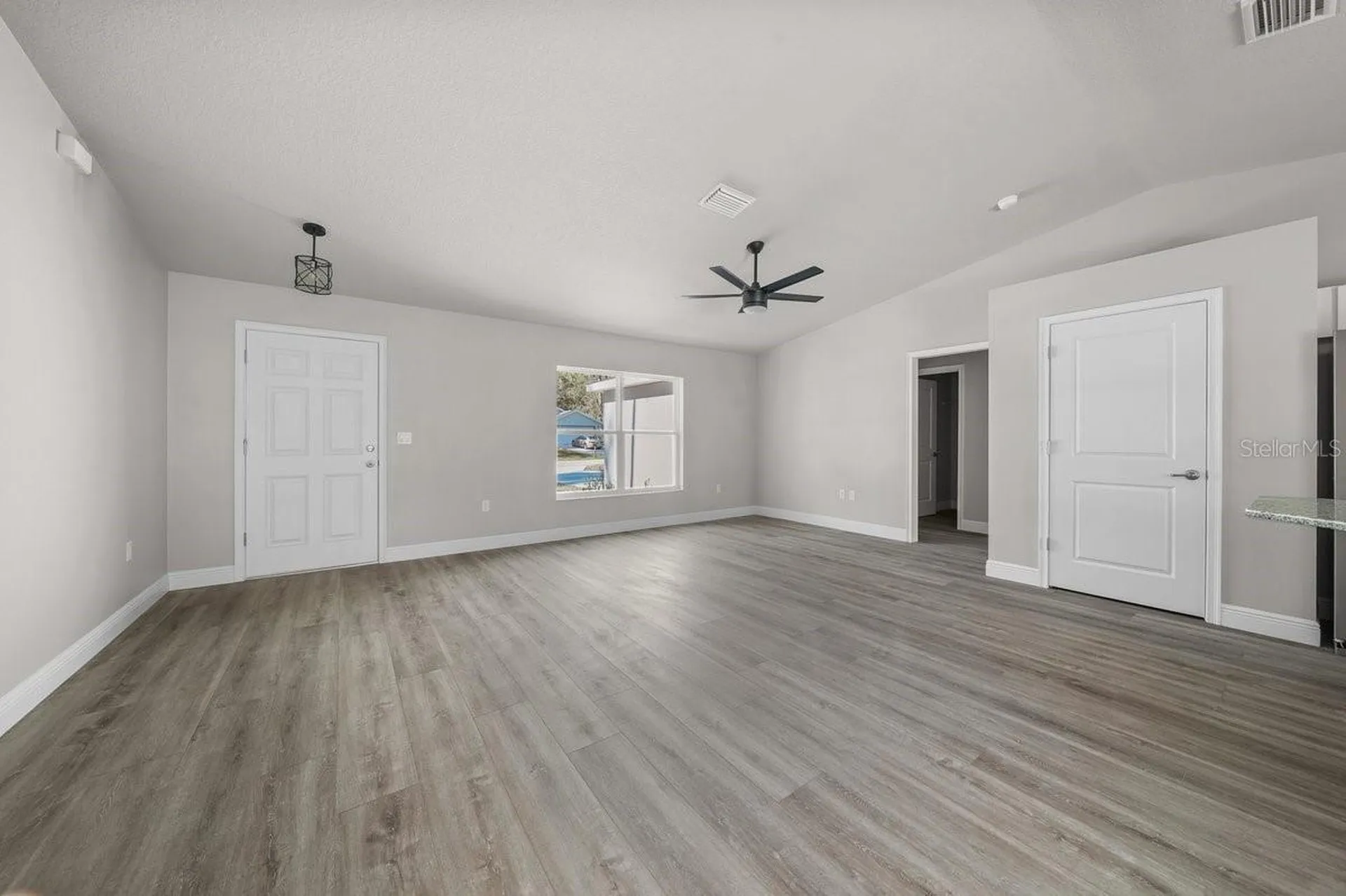 3097 W Sharpes Drive Citrus Springs FL 34433