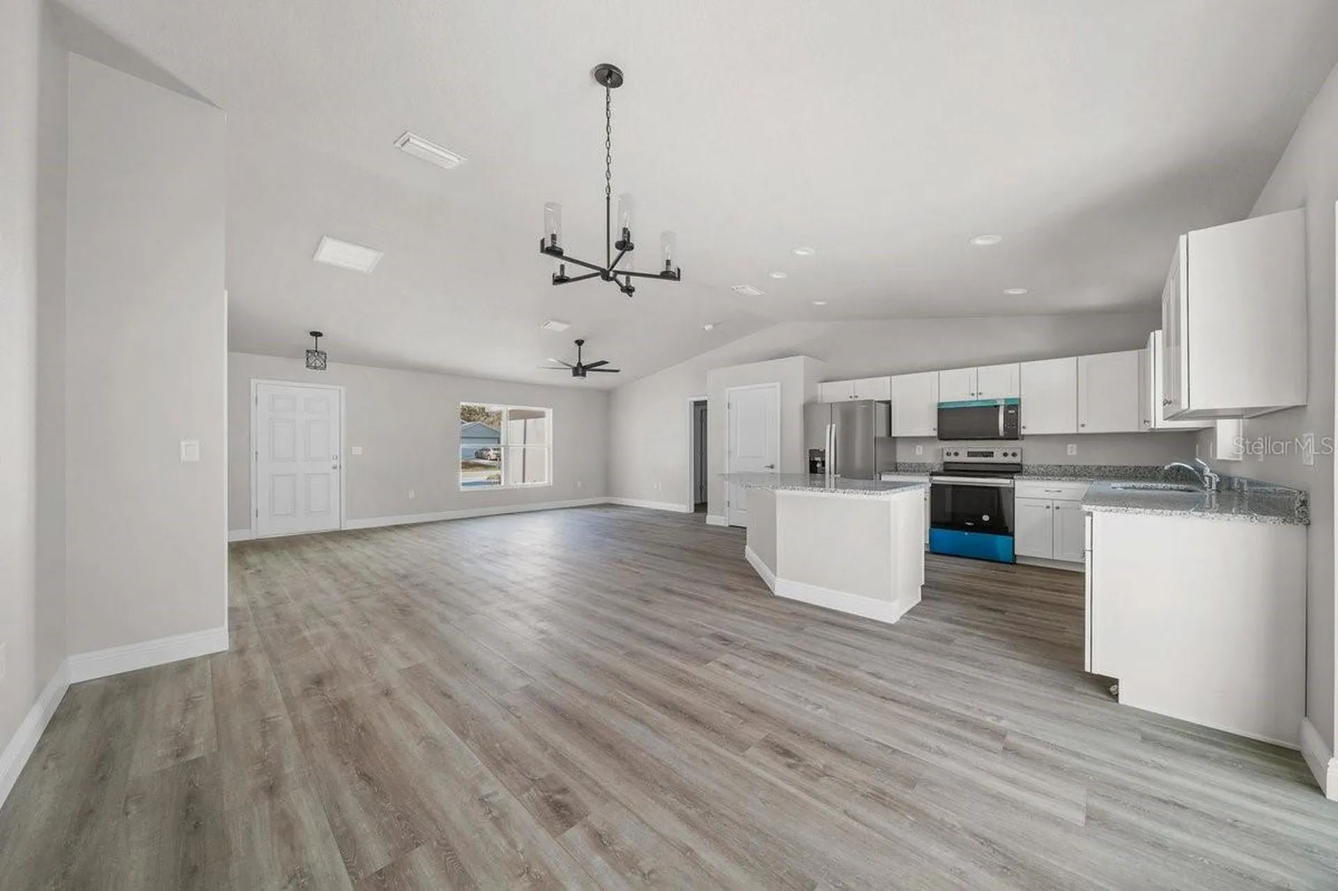 3097 W Sharpes Drive Citrus Springs FL 34433