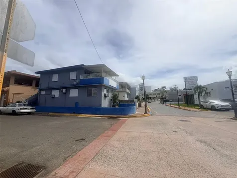 Avenue Muñoz Marín Avenue Muñoz Marín, Esq. General Duvergé Hormigueros PR 00660