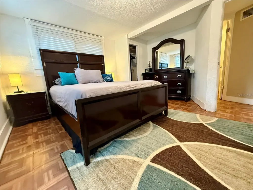 18 N Brown Avenue Orlando FL 32801