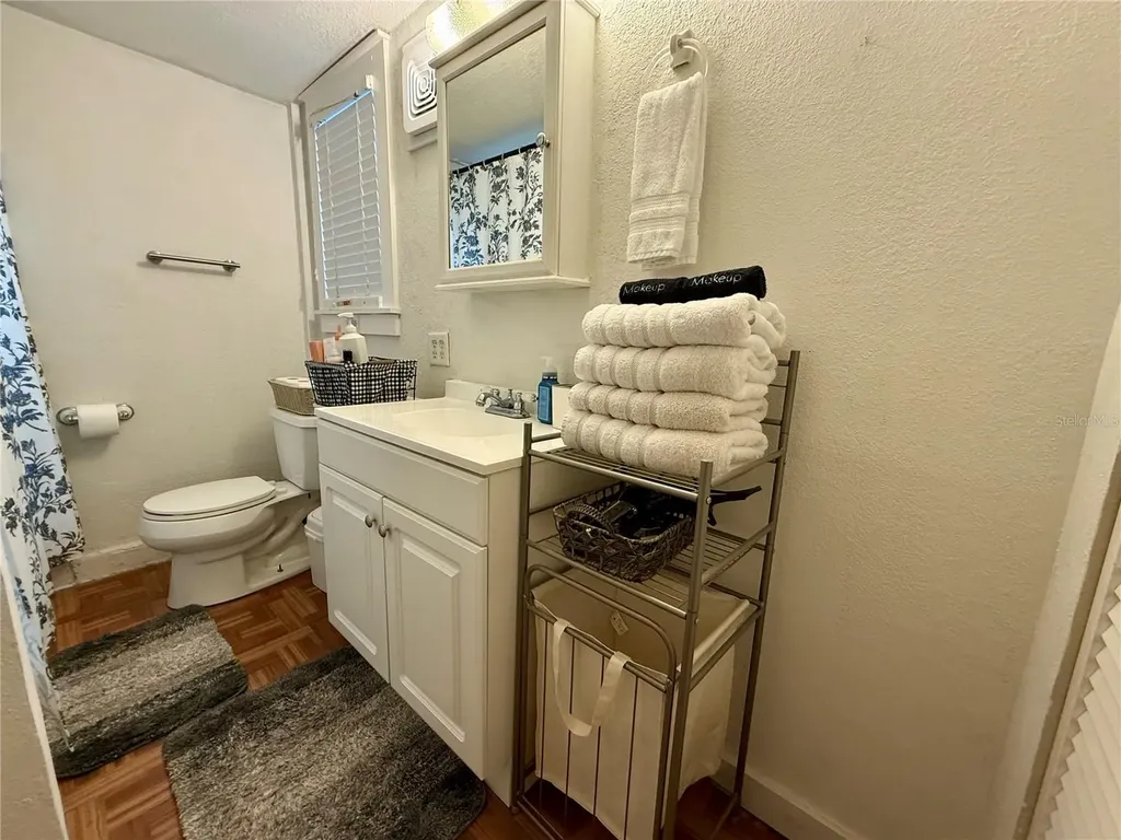 18 N Brown Avenue Orlando FL 32801