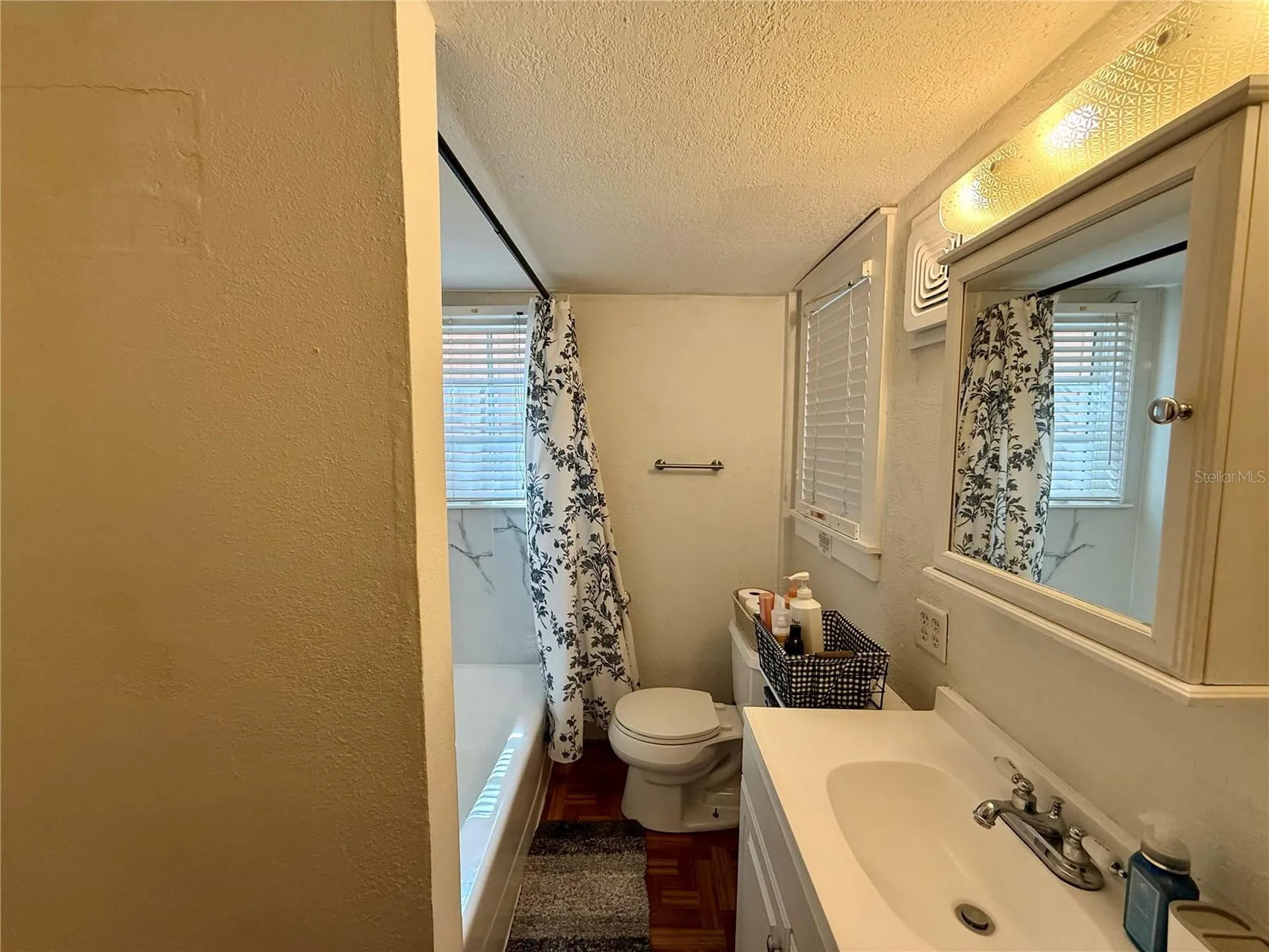 18 N Brown Avenue Orlando FL 32801