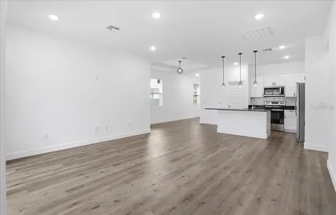 1535 13th Street S St Petersburg FL 33705
