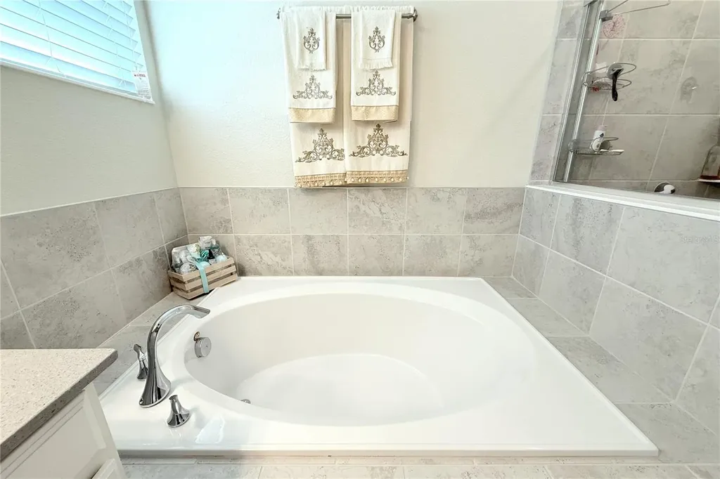 2909 Theme Street Kissimmee FL 34746