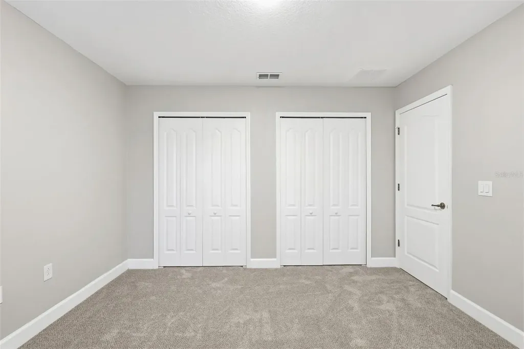 1042 Spinning Wheel Drive Apopka FL 32712