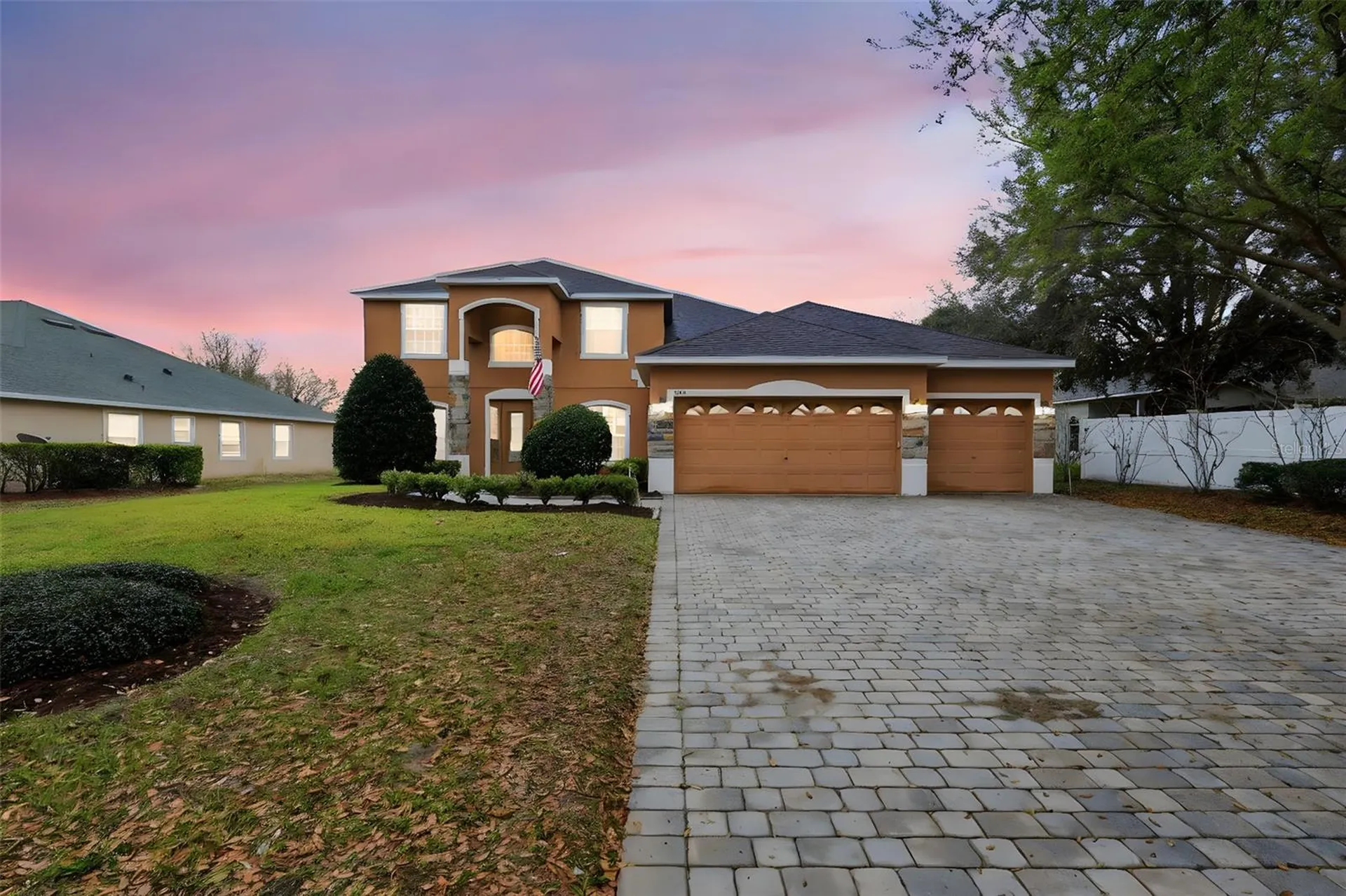 1042 Spinning Wheel Drive Apopka FL 32712