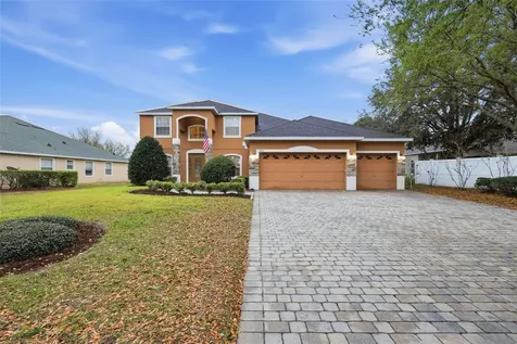 1042 Spinning Wheel Drive Apopka FL 32712