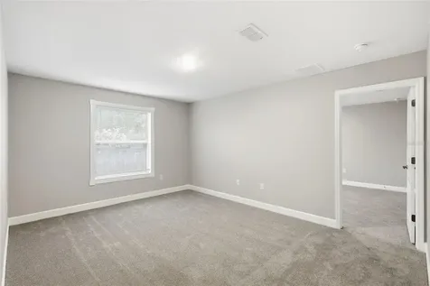 1042 Spinning Wheel Drive Apopka FL 32712