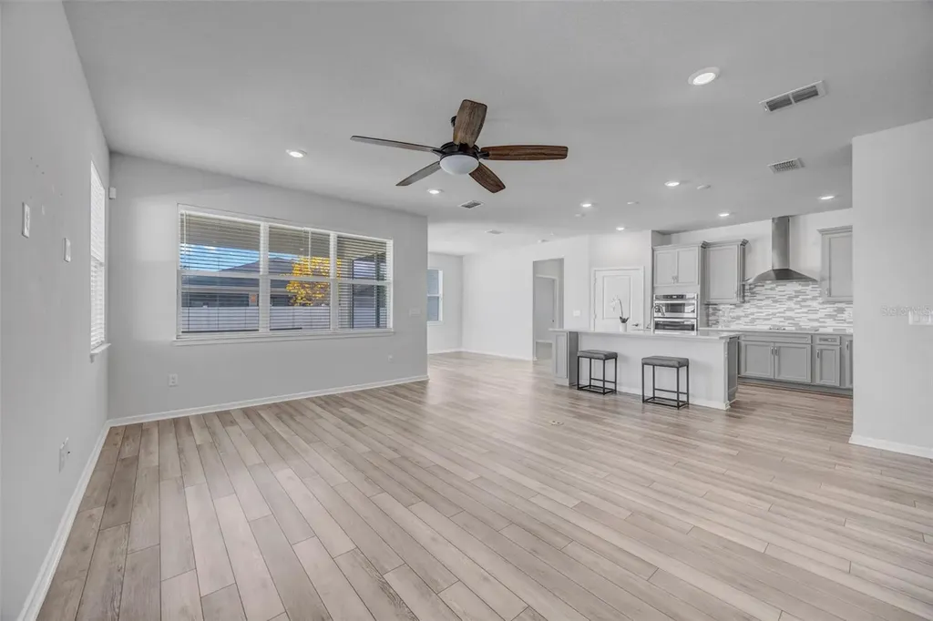 762 Parsons Mooring Court Seffner FL 33584