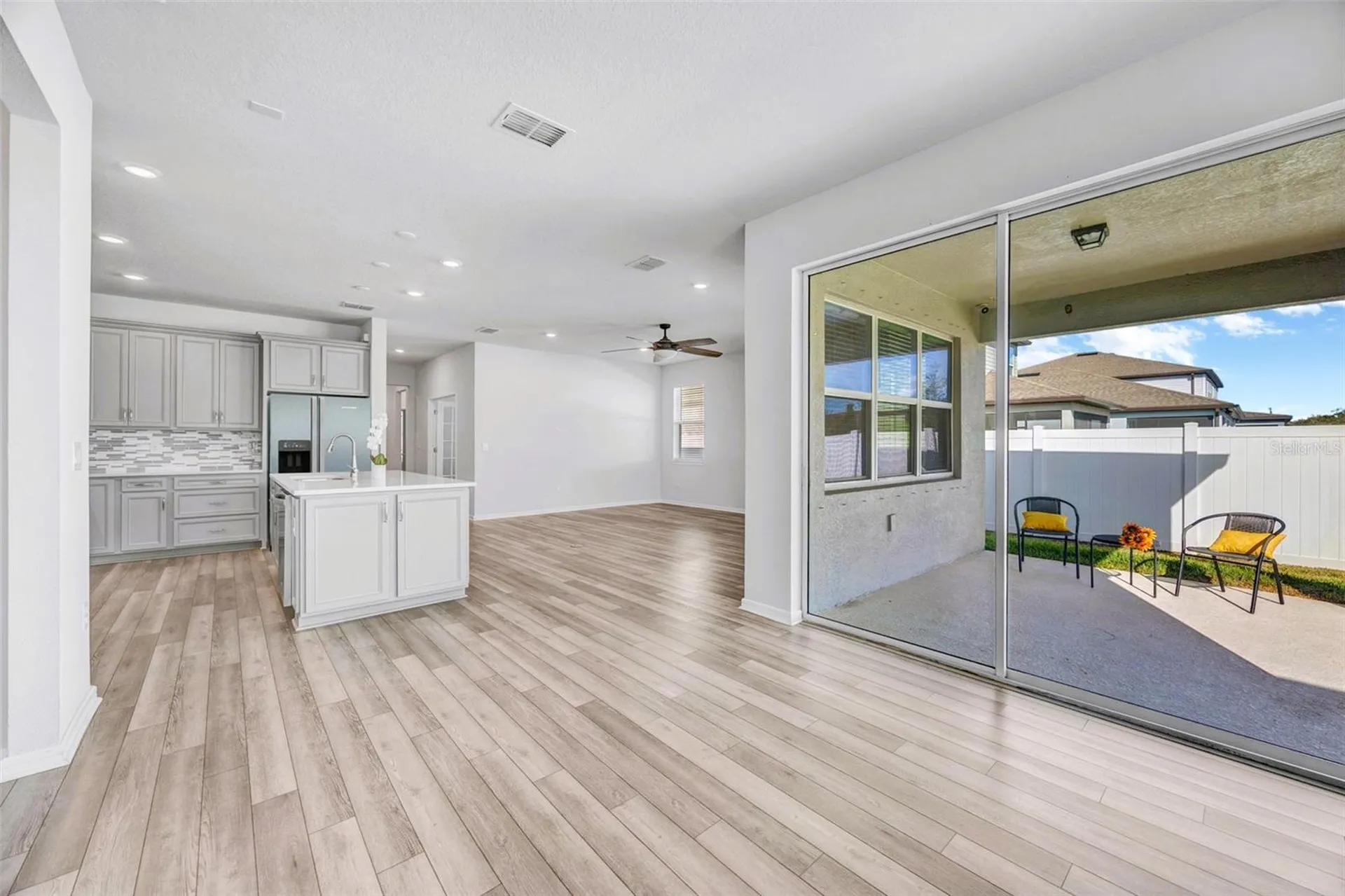 762 Parsons Mooring Court Seffner FL 33584
