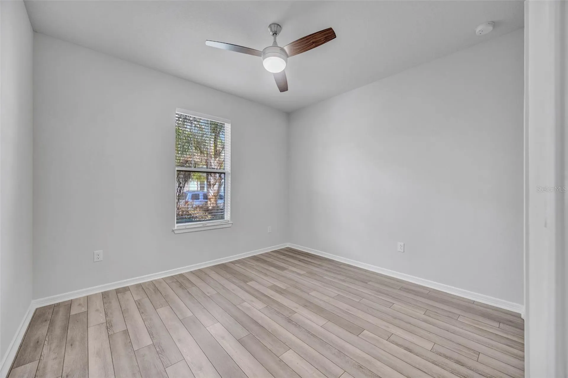 762 Parsons Mooring Court Seffner FL 33584
