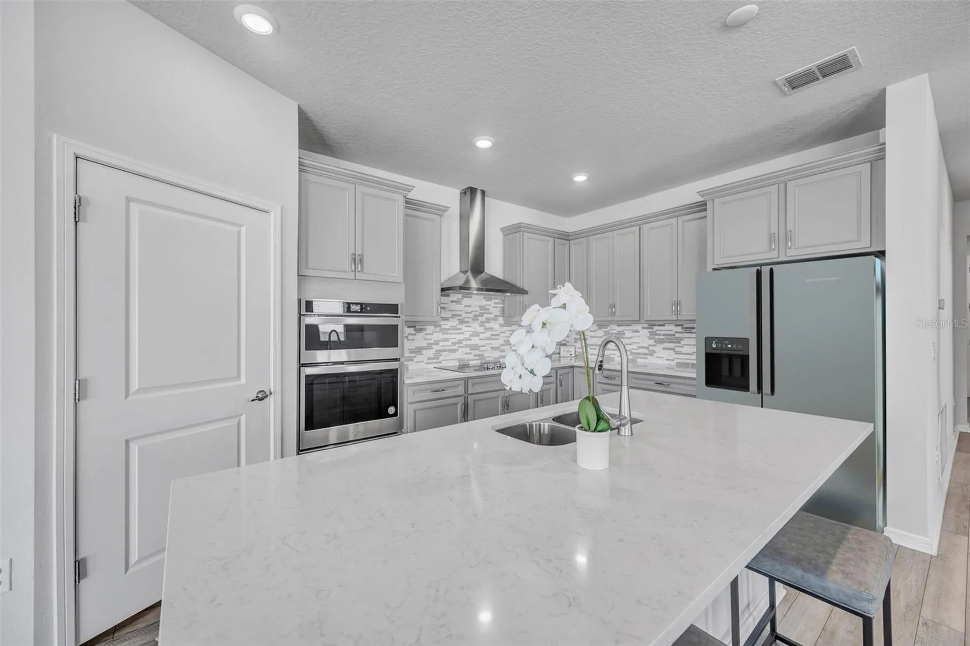 762 Parsons Mooring Court Seffner FL 33584