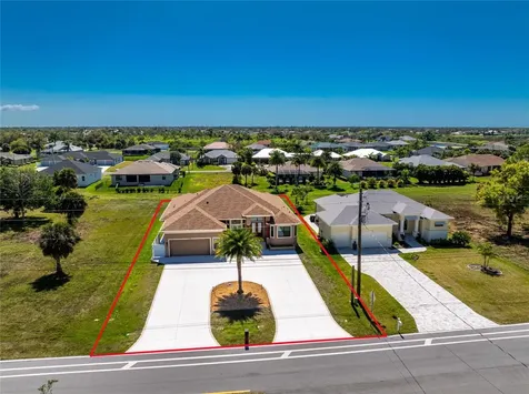 174 Rotonda Boulevard E Rotonda West FL 33947
