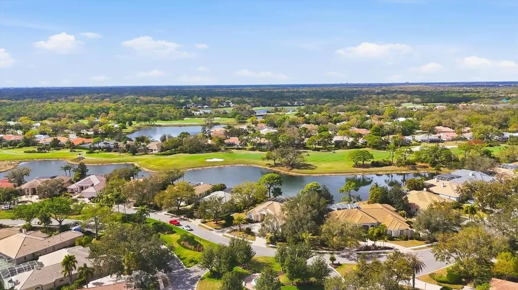 8116 Collingwood Court University Park FL 34201