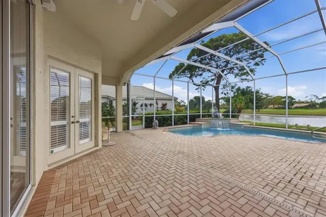 8116 Collingwood Court University Park FL 34201