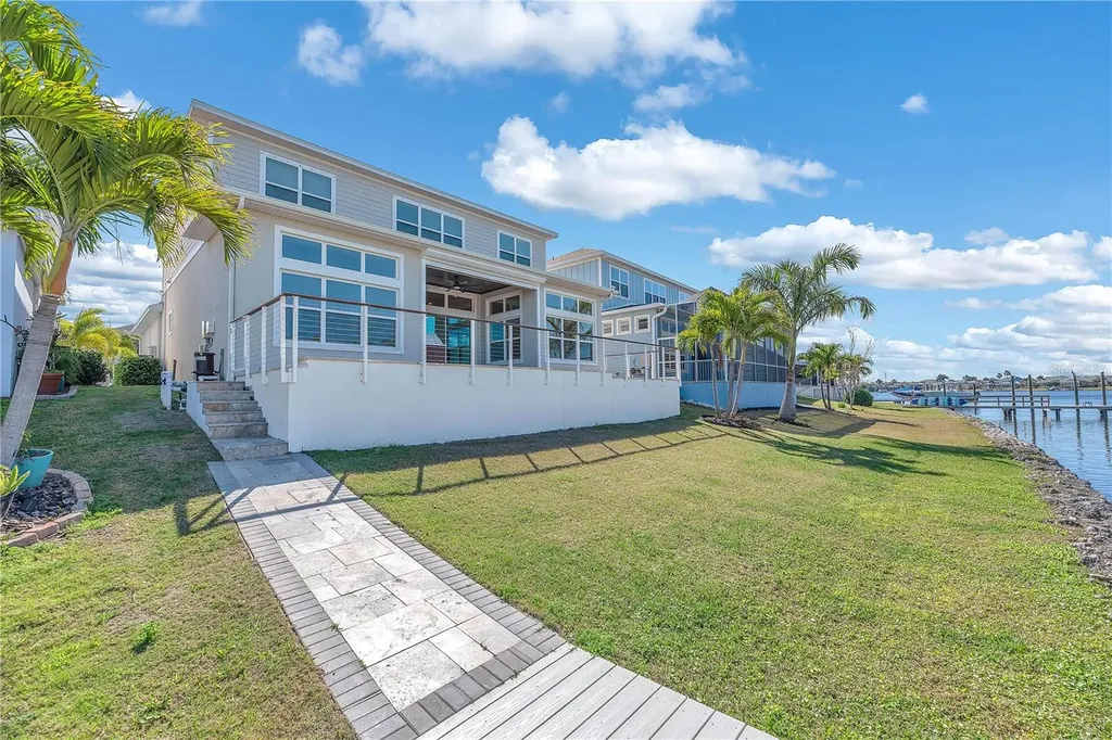 5305 Wishing Arch Drive Apollo Beach FL 33572