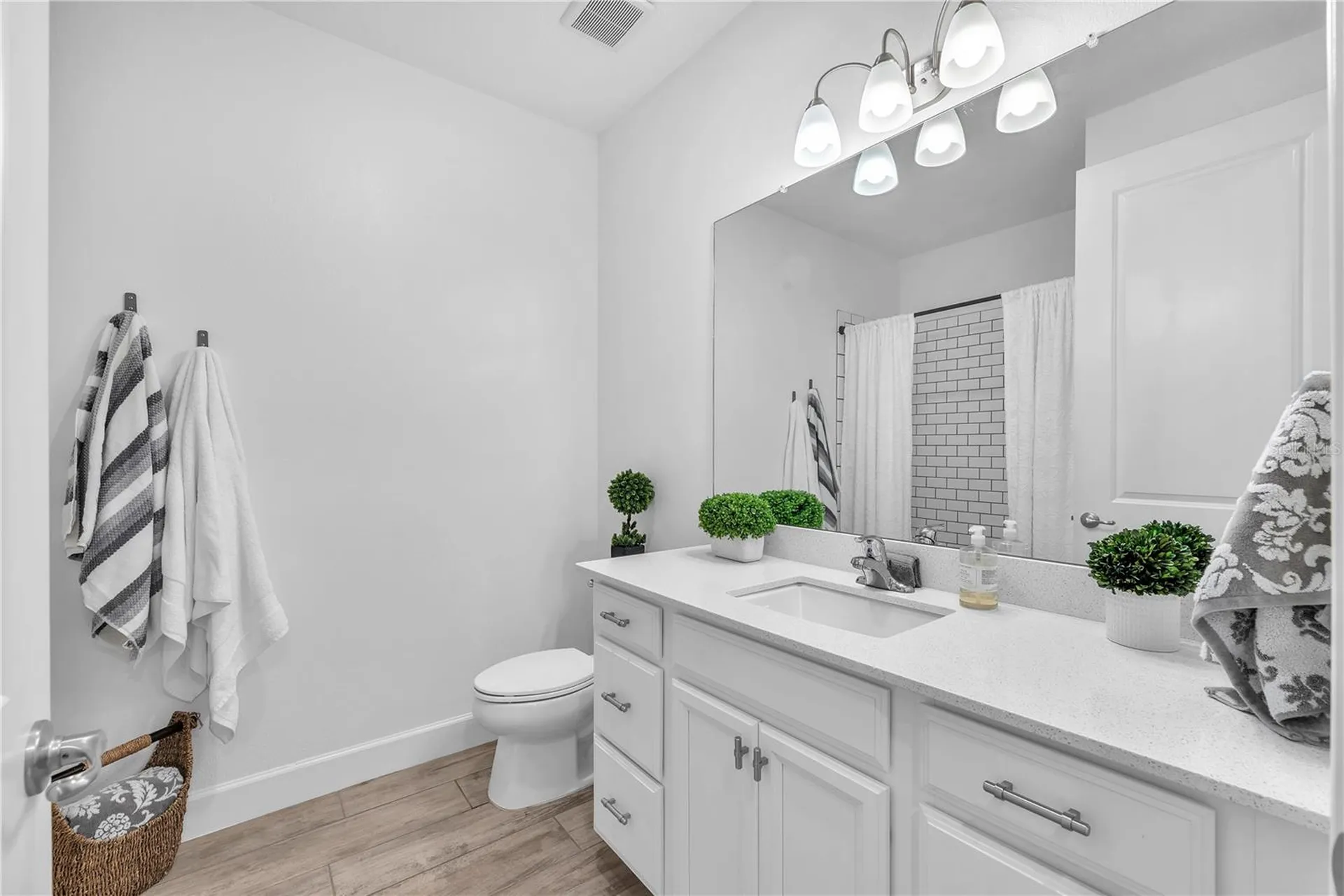 5305 Wishing Arch Drive Apollo Beach FL 33572