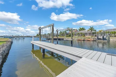 5305 Wishing Arch Drive Apollo Beach FL 33572