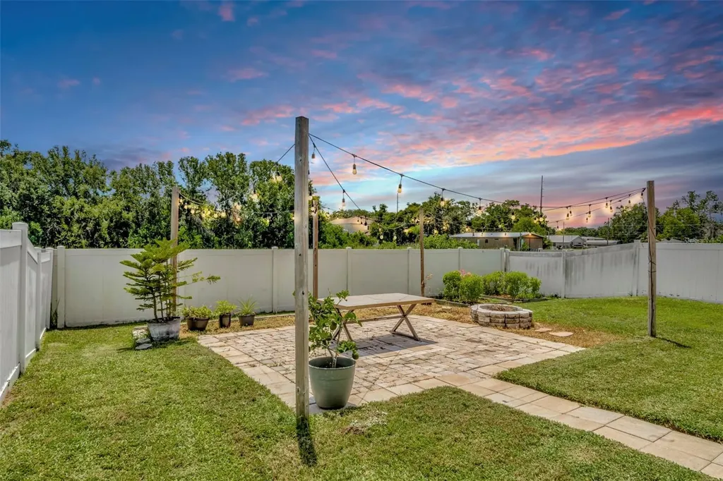 313 Shell Manor Drive Ruskin FL 33570