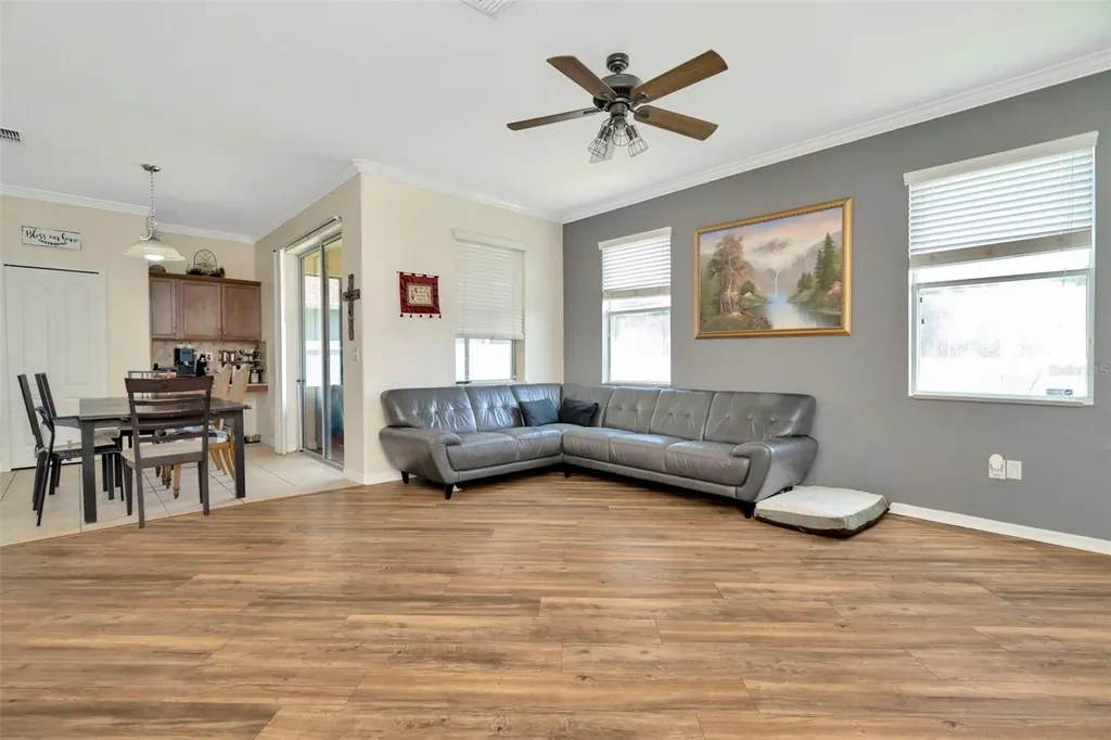 313 Shell Manor Drive Ruskin FL 33570