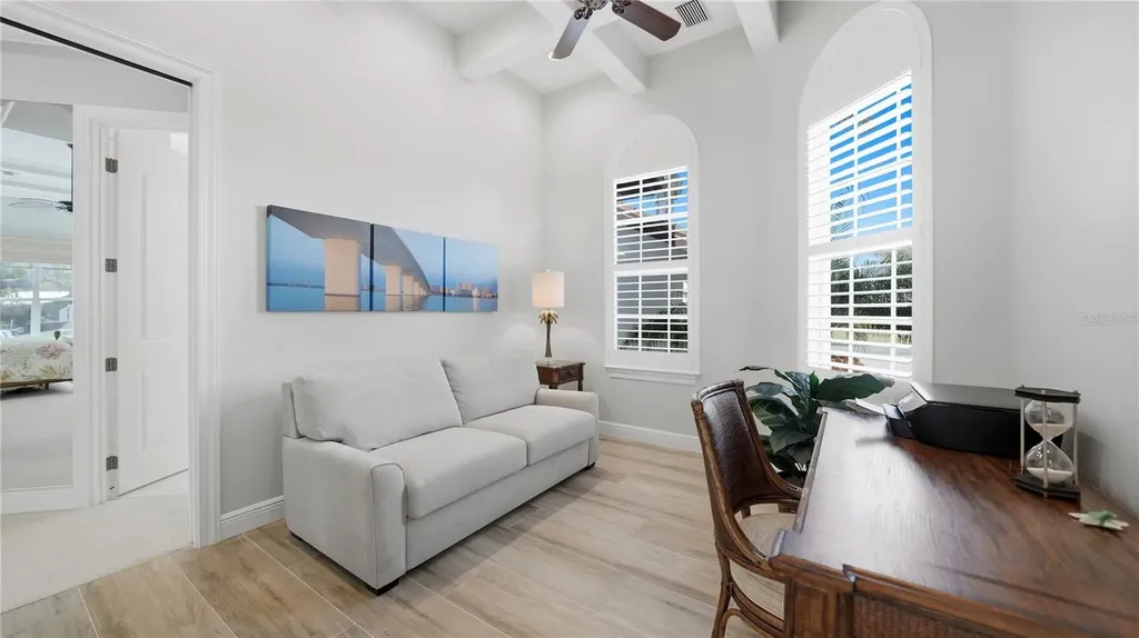 7637 Cove Terrace Sarasota FL 34231
