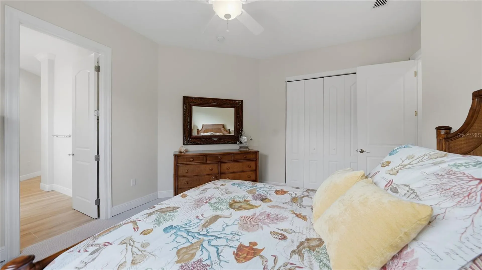 7637 Cove Terrace Sarasota FL 34231