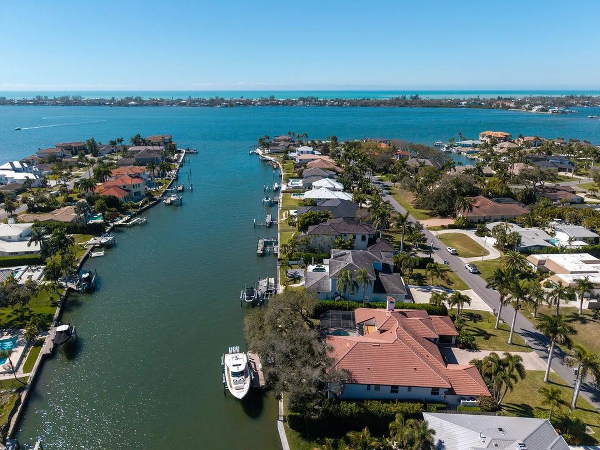 7637 Cove Terrace Sarasota FL 34231