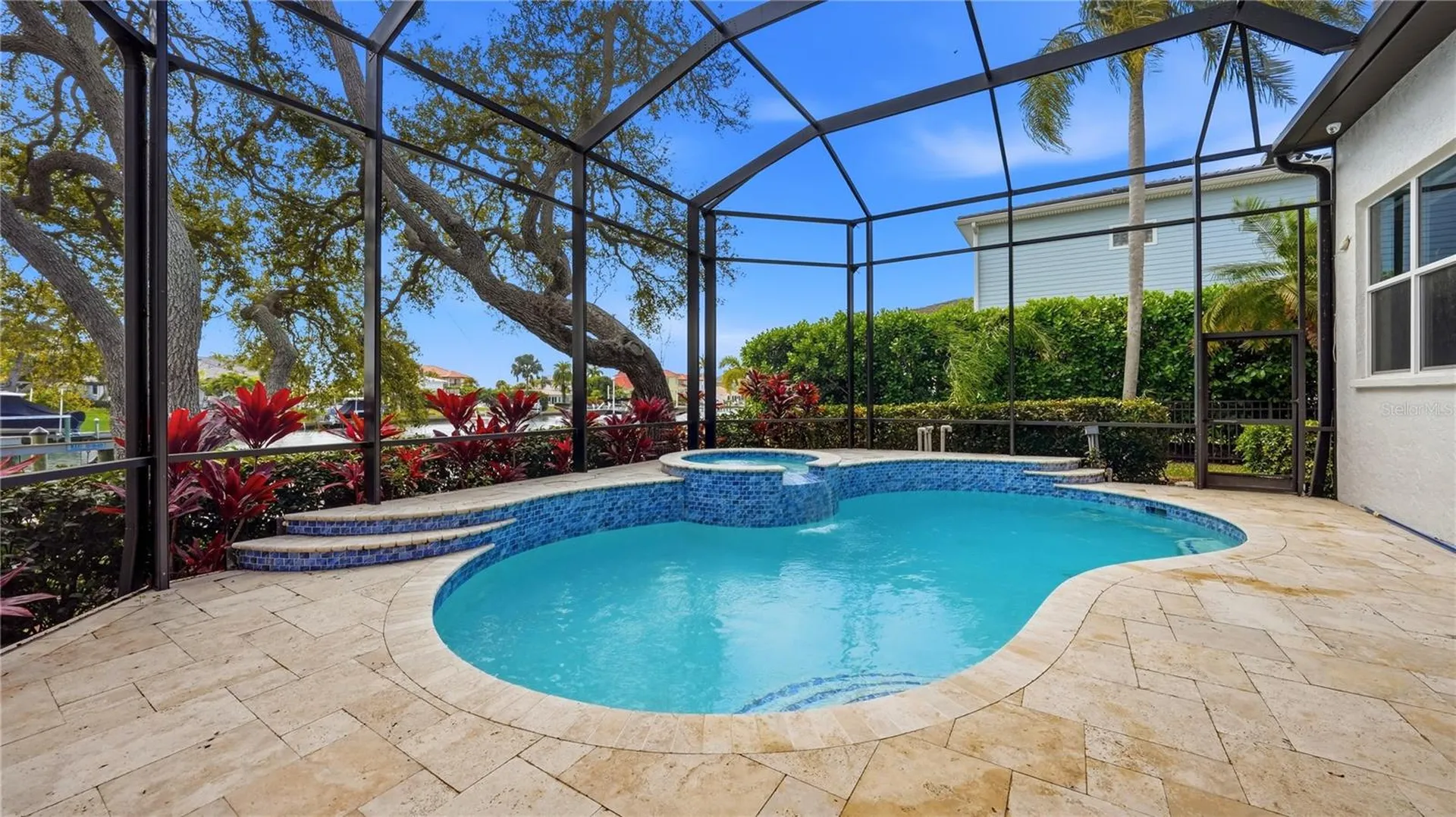 7637 Cove Terrace Sarasota FL 34231